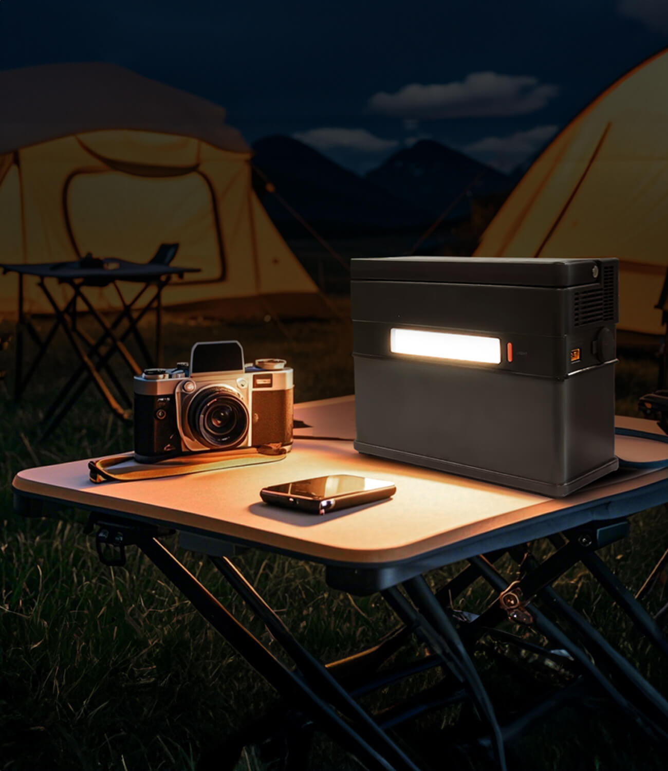 2 LED flashlights