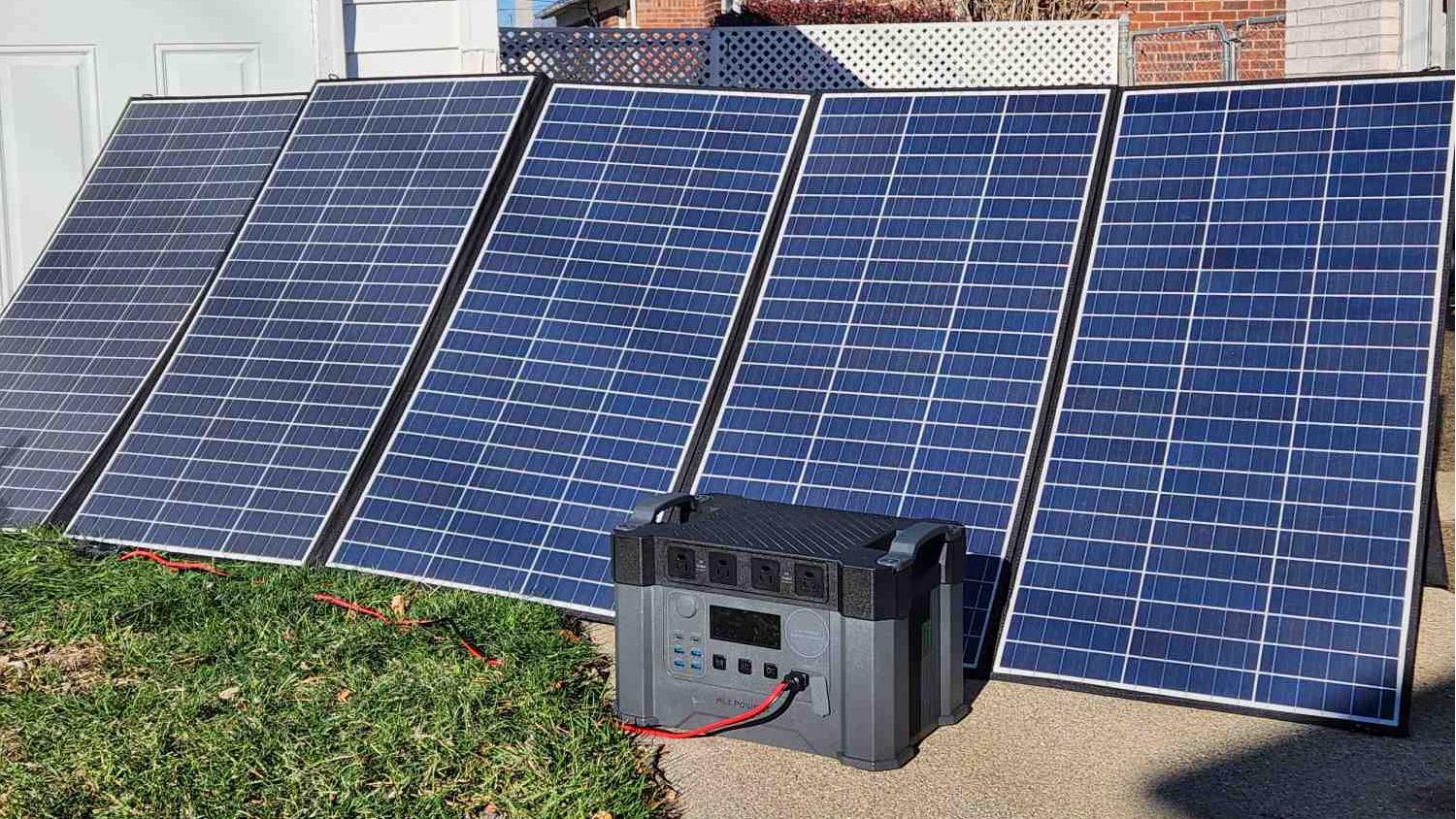 Can Solar Panels Power a Whole House