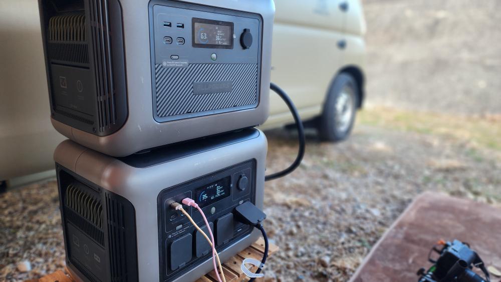Does Leaving Things Plugged In Use Electricity